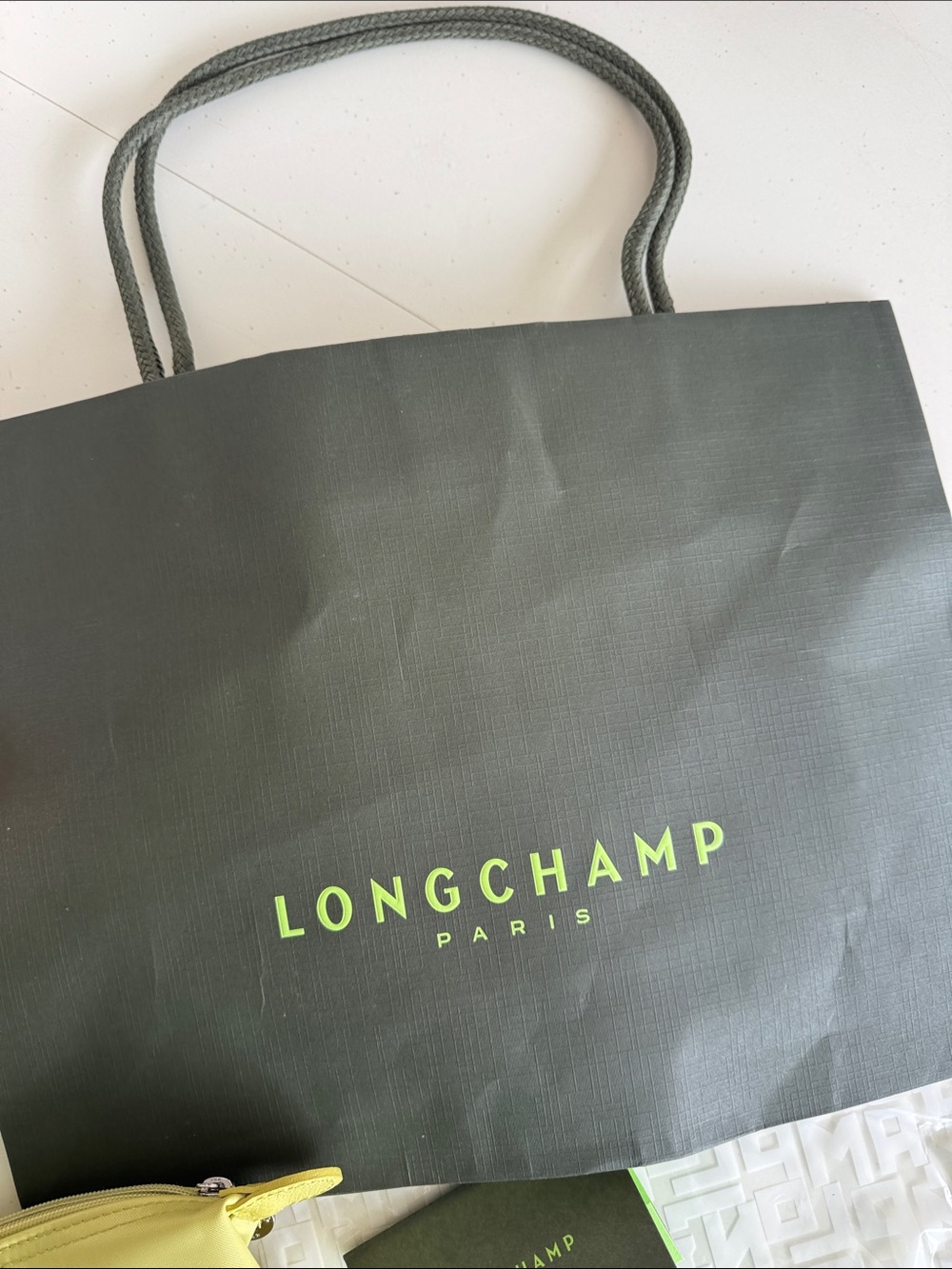 Longchamp LE PLIAGE ONE L TOTE BAG
Lime large long handle yellow green FRANCE - Picture 7 of 15